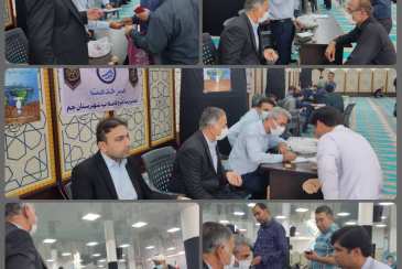 برپایی میز خدمت آب و فاضلاب شهرستان جم  در مصلی نماز جمعه