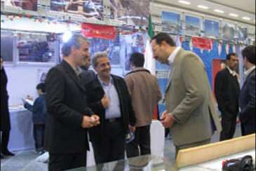 بر پائی نمایشگاه دستاوردهای سی ساله انقلاب و حضور شرکت آبفا استان بوشهر