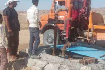 حفر یک حلقه چاه آب در کاکی با مشارکت شورا و شهرداری