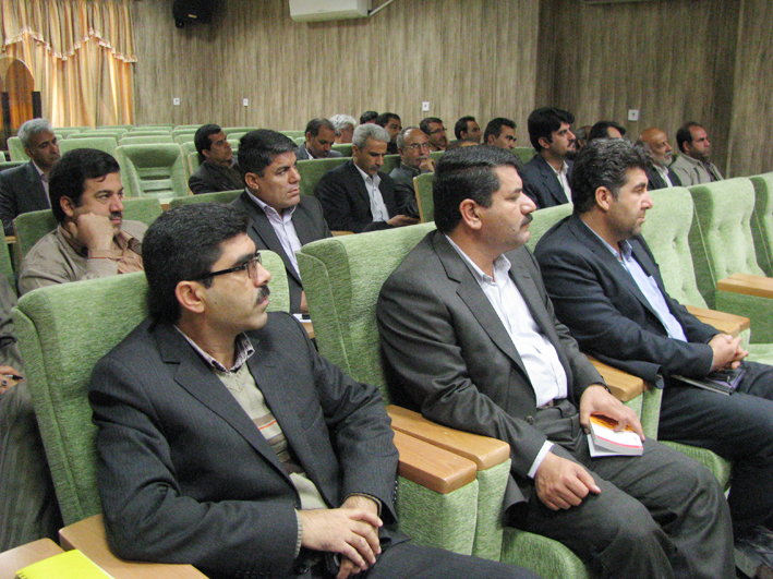 کارگاه آموزشی حفاظت و ایمنی با حضور مشاورمعاون منابع انسانی و بهبود مدیریت شرکت مهندسی آب و فاضلاب کشور برگزار گردید.