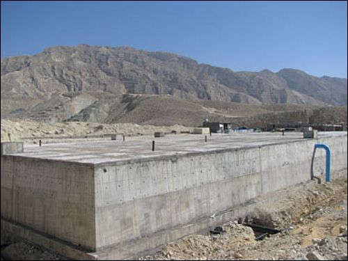 آبگیری مخزن ده هزار متر مکعبی کنگان