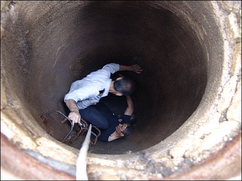 21 حلقه چاه برای جبران کمبود آب آشامیدنی استان وارد مدار شده است .