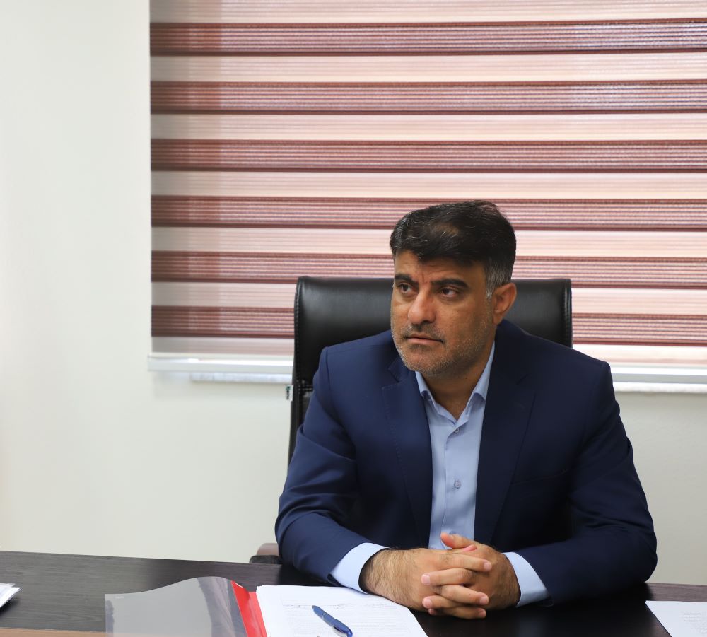 نوسازی بیش از 2 کیلومتر شبکه انتقال آب در مسیر کوهستانی و صعب العبور بخش ارم شهرستان دشتستان 