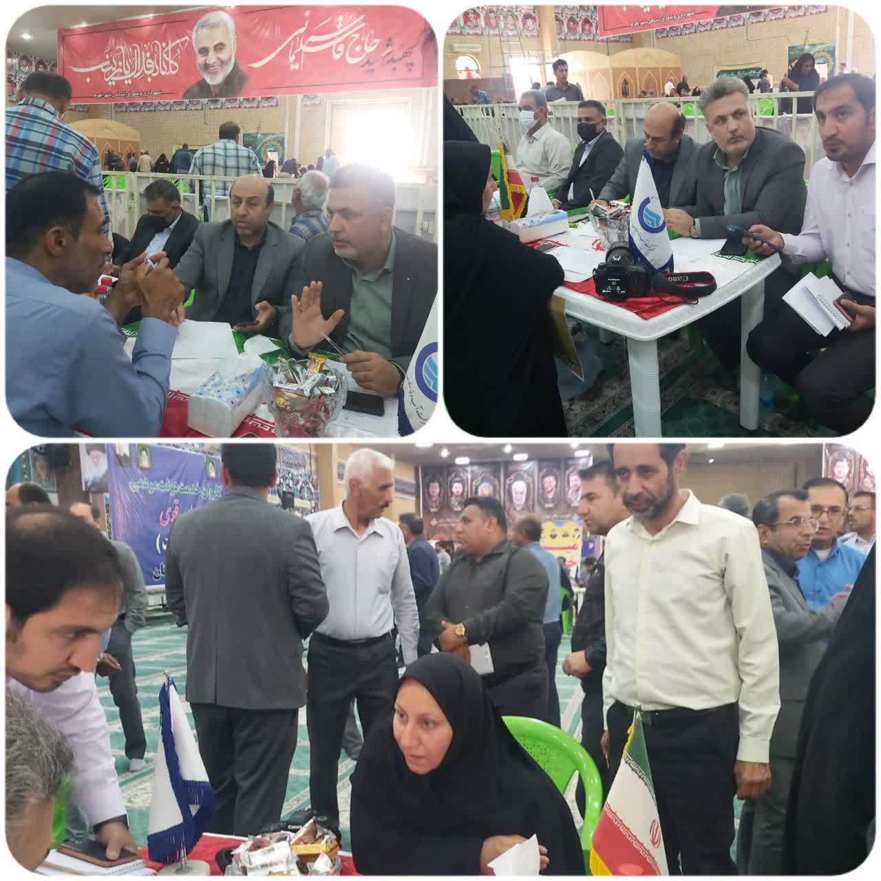 میز خدمت شرکت آب و فاضلاب استان بوشهر در تنگستان برپا شد